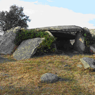 dolmen_ladas